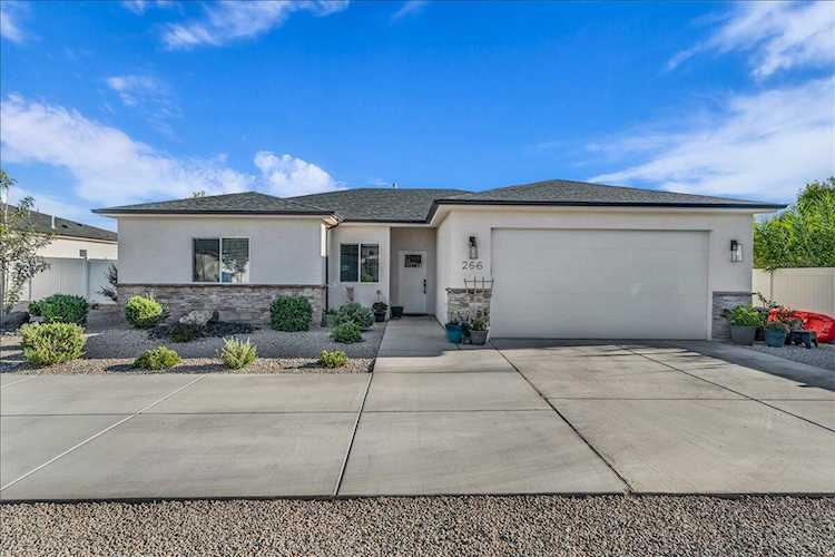 266 E 260  N Washington, UT 84780 home for sale, MLS#25-264999 - Erika Rogers Photo 1