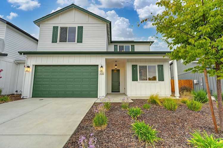 3293 Stone Field Way, Loomis, CA 95650