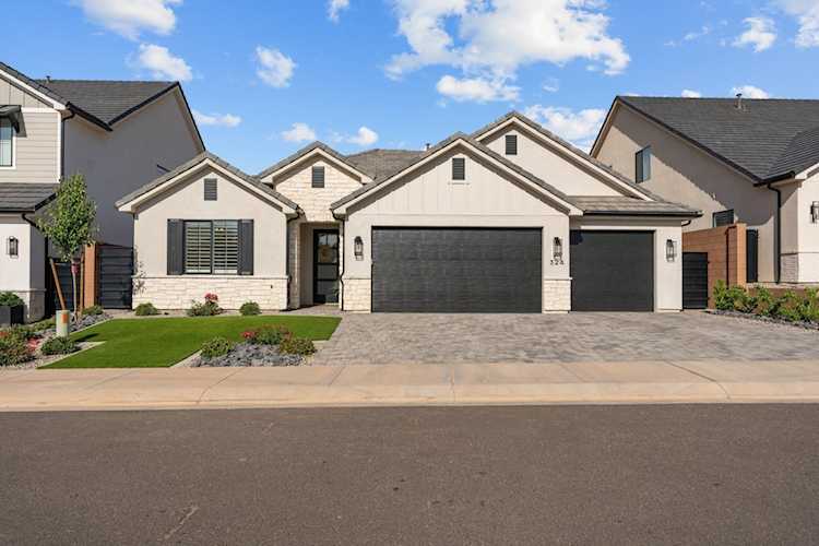 324 S Beck DR Washington, UT 84780 home for sale, MLS#25-265404 - Erika Rogers Photo 1