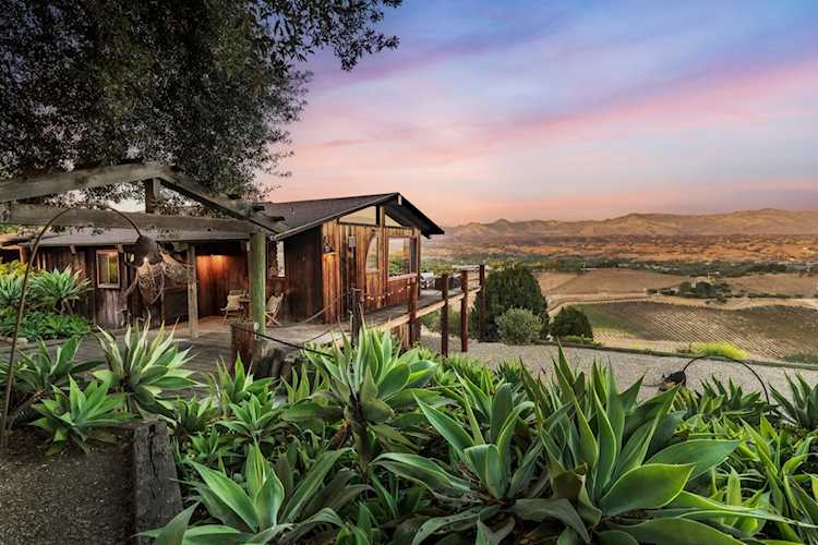 2750 Latigo Dr, Solvang, CA 93463