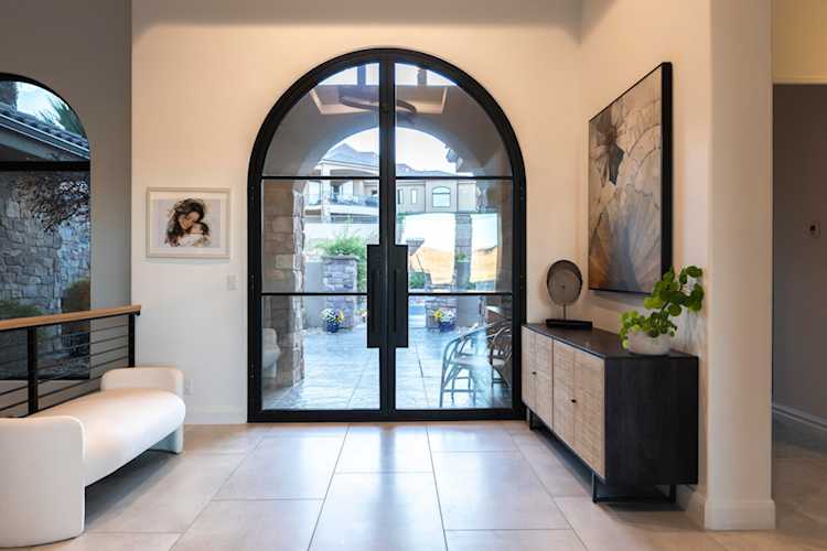 1528 N Potomac Ave Washington, UT 84780 home for sale, MLS#25-266099 - Erika Rogers Photo 1