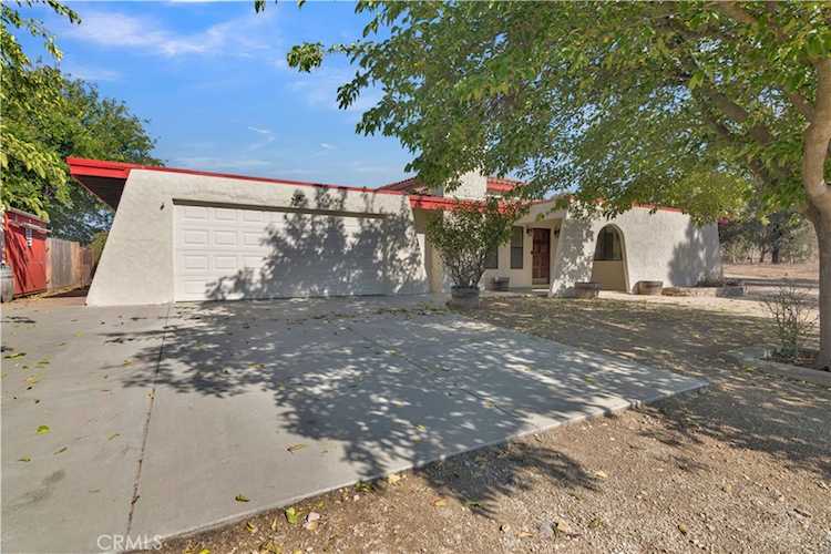 6180 Avenida Trinidad, San Miguel, CA 93451