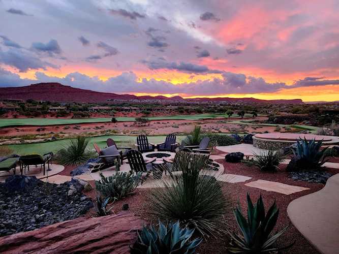 2228 N Chaco Trl St George, UT 84770 home for sale, MLS#25-265930 - Erika Rogers Photo 1