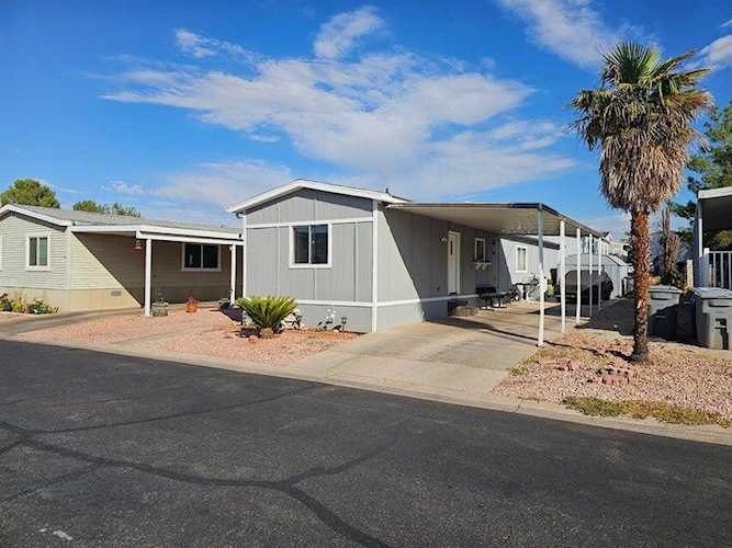 1450 N Dixie Downs RD N #47 St George, UT 84770 home for sale, MLS#25-266320 - Erika Rogers Photo 1