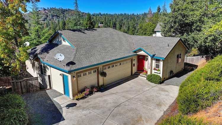 308 Canyon Creek Drive, Colfax, CA 95713
