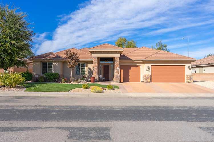 1573 Blacklion RD W Washington, UT 84780 home for sale, MLS#25-266683 - Erika Rogers Photo 1