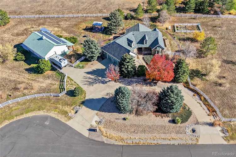 15226 Akron St Todd Creek Fully remodeled and perfectly appointed, this stunning custom ranch with impressive detached... Brighton Adams CO 80602 5661332 home for sale $1,250,000 5661332 Photo 1