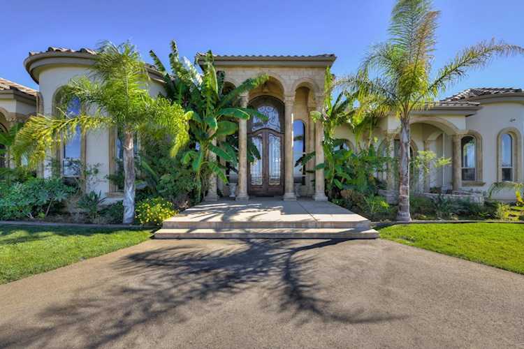 2070 W Green Springs Road, El Dorado Hills, CA 95762