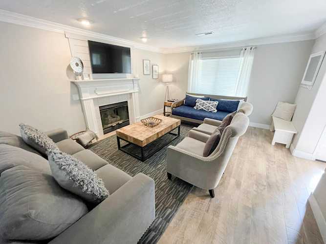 1845 W Canyon View #504 St George, UT 84770 condo for sale, MLS#25-266896 - Erika Rogers Photo 1