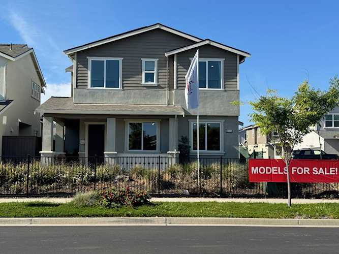 2045 Marston Drive, Woodland, CA 95776