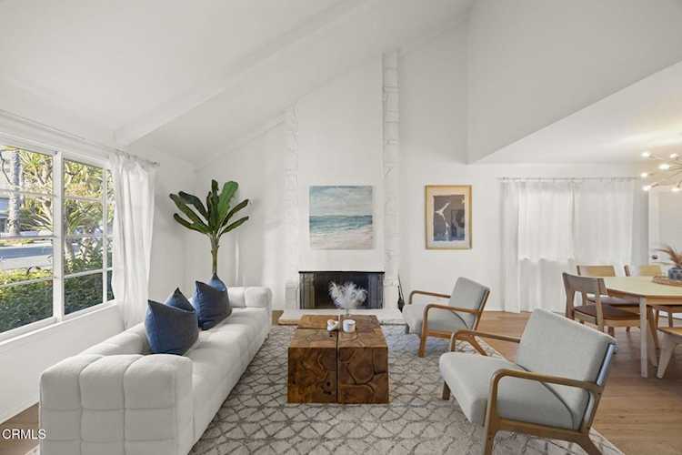 1138 Bonita Ct, Ventura, CA 93001