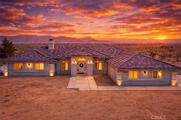 30788 Buenos Aires, Lucerne Valley, CA 92356