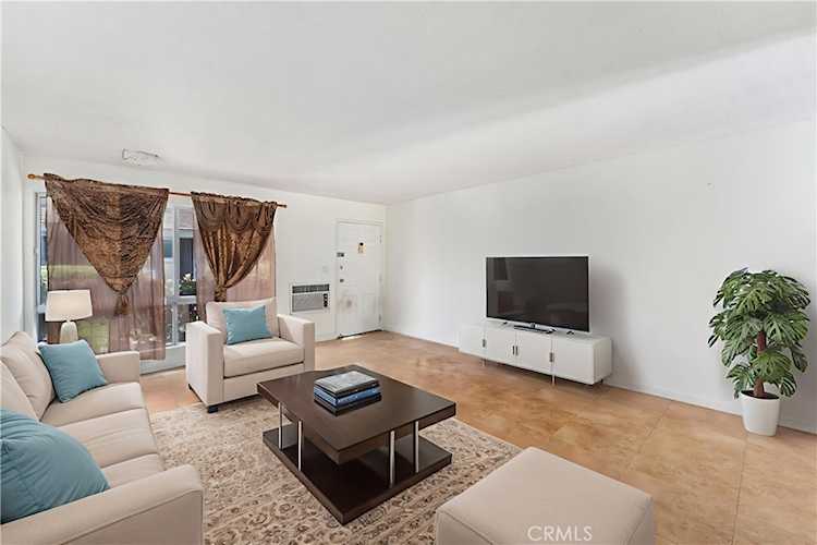 14802 Newport Ave #18A, Tustin, CA 92780