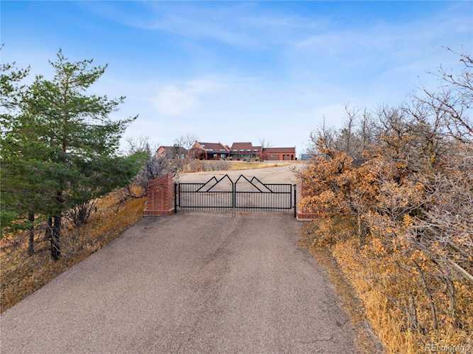 3056 Winnebago Dr Indian Creek Ranch Perched on one of the highest elevations within desirable Indian Creek Ranch, the stunning Sacco... Sedalia Douglas CO 80135 1919143 home for sale $1,800,000 1919143 Photo 1