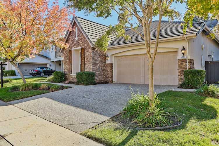1755 Langholm Way, Folsom, CA 95630