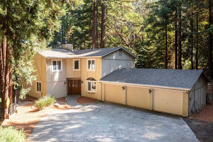 23489 Hutchinson Rd, Los Gatos, CA 95033