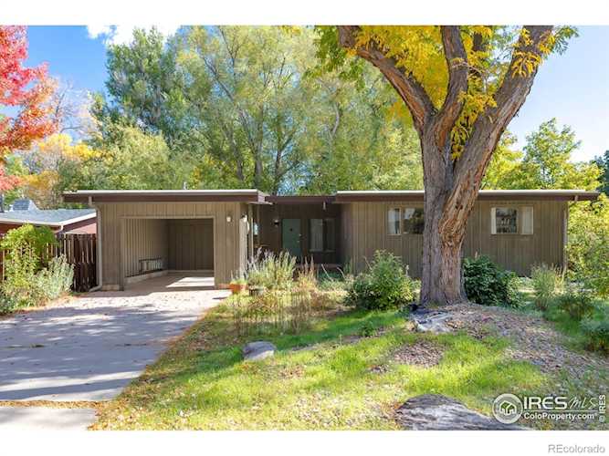 2207 Bluebell Ave Oak Park & South Oak Park Mid-Century Usonian Masterpiece awaiting your modern updates. Frank Lloyd Wright-inspired design,... Boulder Boulder CO 80302 IR1047807 home for sale $1,625,000 IR1047807 Photo 1