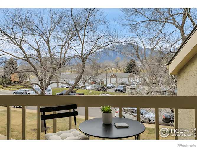 20 S Boulder Circle #2312 Seasons Condos Gorgeous remodelled top floor 2 bed + office, 2 story condo w/ Flatiron views!! Light-filled,... Boulder Boulder CO 80303 IR1047694 condo for sale $468,000 IR1047694 Photo 1
