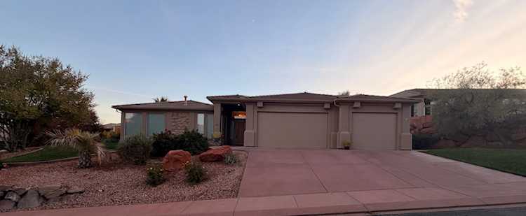 1399 W Cedar #243 St George, UT 84770 home for sale, MLS#25-267013 - Erika Rogers Photo 1