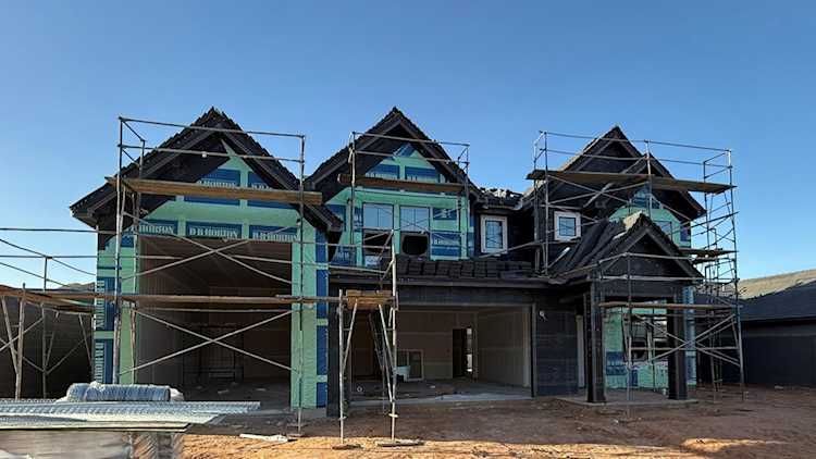 1966 S Wolverine Way #228 Washington, UT 84780 home for sale, MLS#25-267026 - Erika Rogers Photo 1