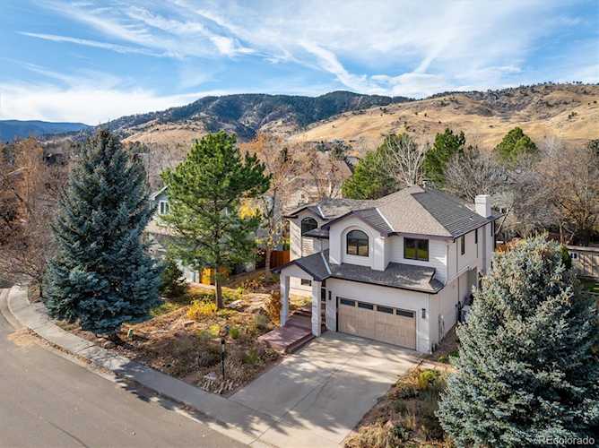 1111 Utica Circle Wonderland Meadows Just a block from Wonderland Lake Open Space, this elegant residence offers a rare blend of refined... Boulder Boulder CO 80304 7589230 home for sale $1,899,400 7589230 Photo 1