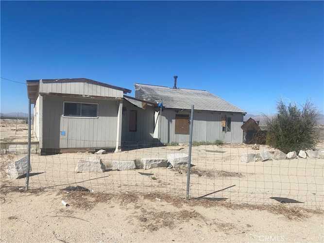 36350 Rodeo, Lucerne Valley, CA 92356