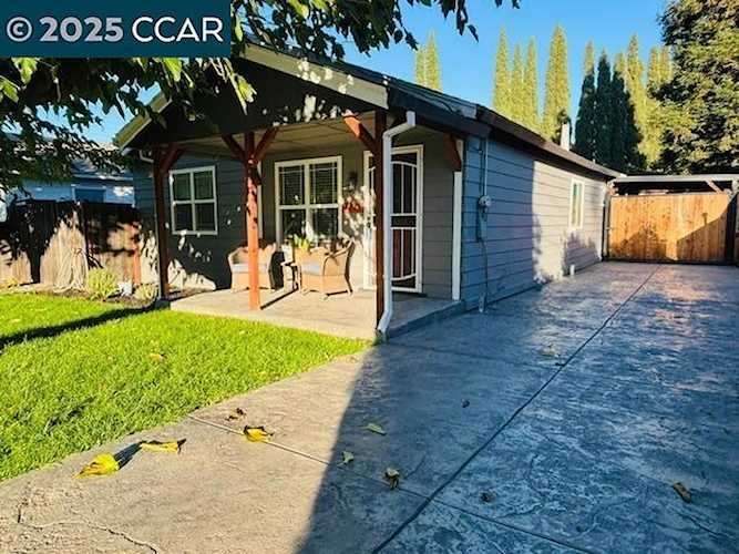 4245 Valley Ave, Martinez, CA 94553