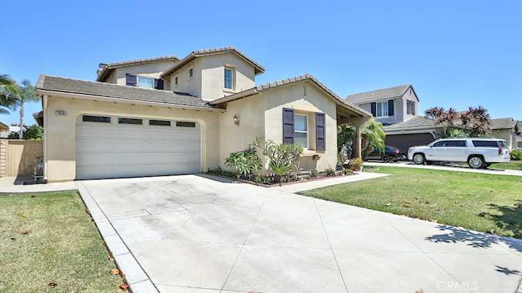 2056 Mission Hills Dr, Oxnard, CA 93036