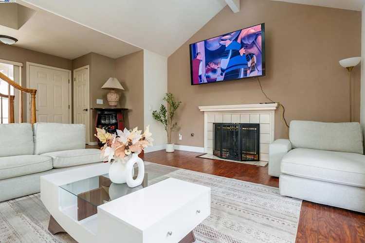 7691 Church Street #B, Gilroy, CA 95020