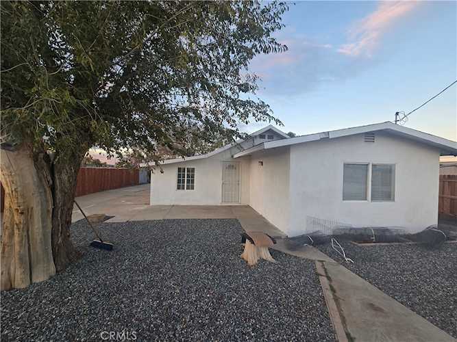 11788 Lee, Adelanto, CA 92301