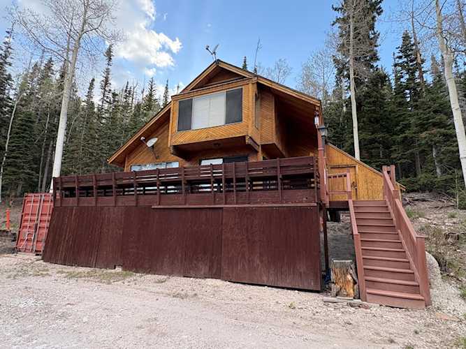 324 W Hwy 153 Eagle Point Resort Beaver, UT 84713 home for sale, MLS#25-261479 - Erika Rogers Photo 1