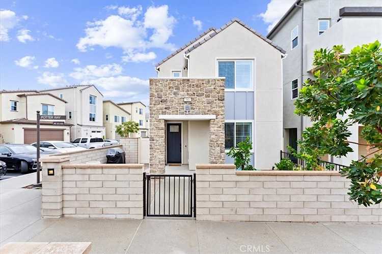 511 Sparrowhawk Way, Rancho Mission Viejo, CA 92694