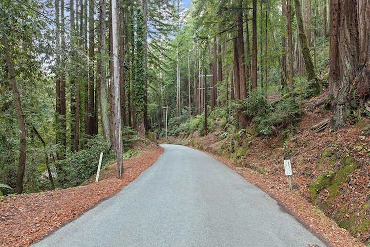 3936 Tunitas Creek Rd, Half Moon Bay, CA 94019