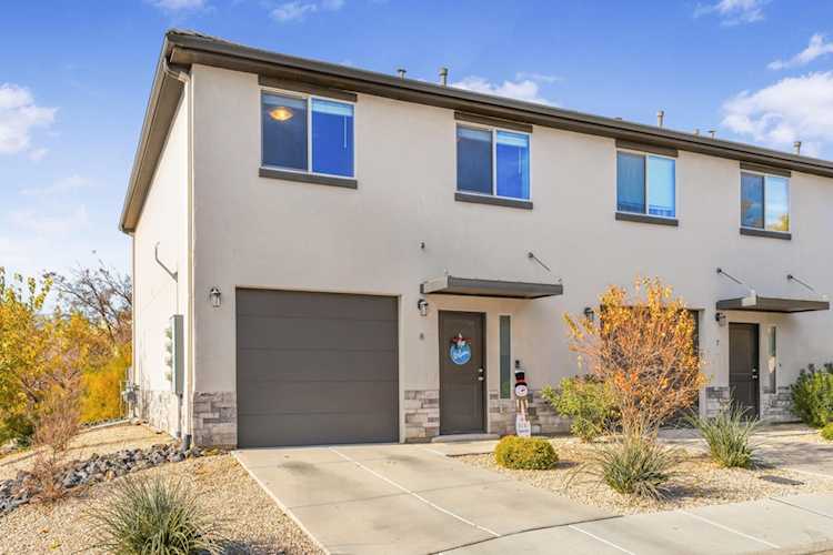 184 W 300 N #8 Washington, UT 84780 home for sale, MLS#25-267375 - Erika Rogers Photo 1