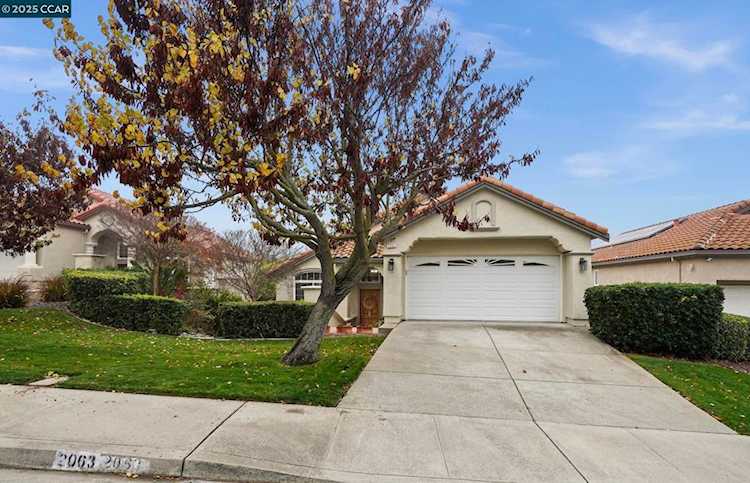 2063 Bluerock Ct, Concord, CA 94521-1672