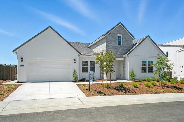 1200 Hillside Court, Bickford Ranch, CA 95648