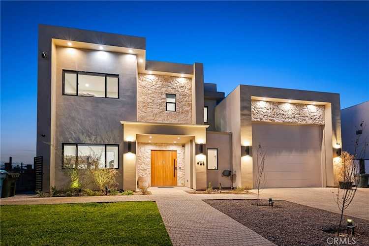 908 Beach, Needles, CA 92363