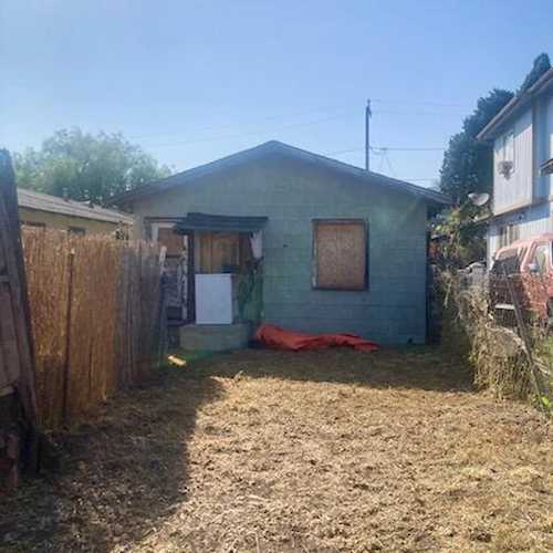 1012 Alphonse St, Santa Barbara, CA 93103