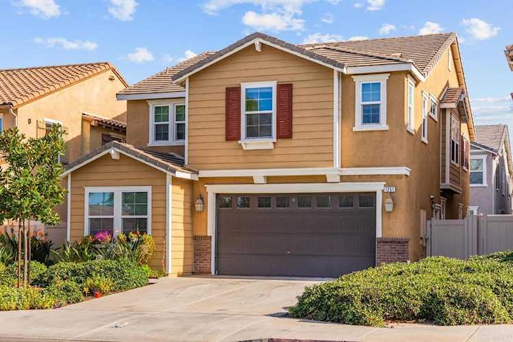 1251 S Magnolia Ave, El Cajon, CA 92020