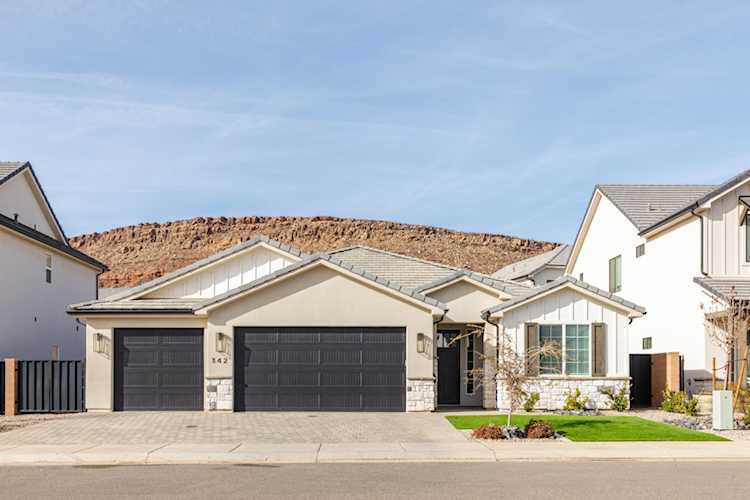 342 S Water Course DR Washington, UT 84780 home for sale, MLS#25-267611 - Erika Rogers Photo 1