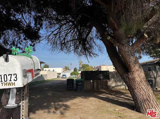 1071 -1073 Walnut St, Tustin, CA 92780