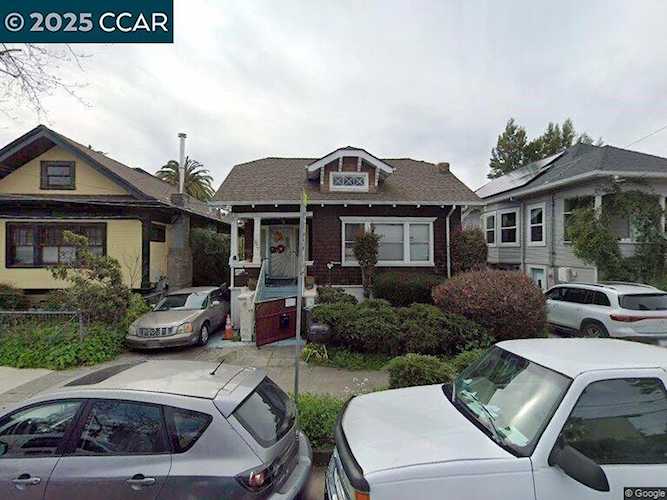 2926 Ellis St, Berkeley, CA 94703