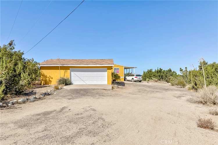 2142 Cbs (Trinity) Ln, Pinon Hills, CA 92372