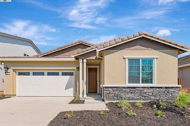 351 351 Astilbe Street, Discovery Bay, CA 94505
