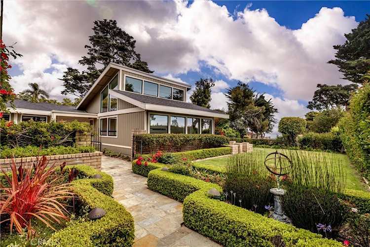 125 Park Place, Pismo Beach, CA 93449