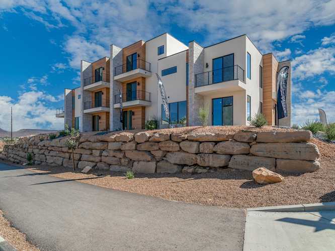 2785 Silver Cholla LN #74 St George, UT 84770 home for sale, MLS#26-267708 - Erika Rogers Photo 1