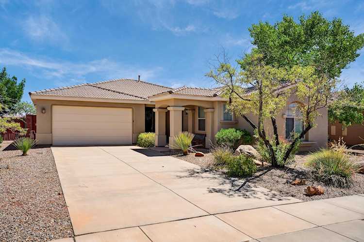 2602 E Spring Canyon Washington, UT 84780 home for sale, MLS#26-267723 - Erika Rogers Photo 1