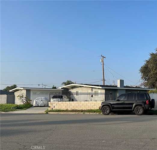 11192 Biscayne Ct, Garden Grove, CA 92841