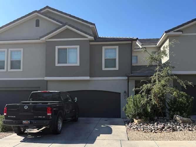 2675 E 450  N #2 St George, UT 84790 home for sale, MLS#25-264347 - Erika Rogers Photo 1