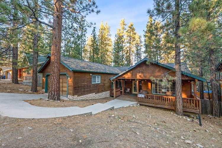 41640 Mockingbird Dr, Big Bear, CA 92315